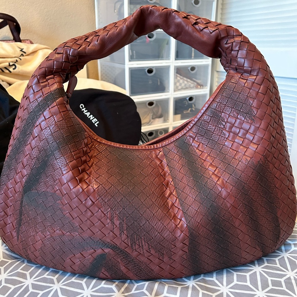 Bottega Veneta Intrecciato Nappa Leather Embroidered. Large Hobo.